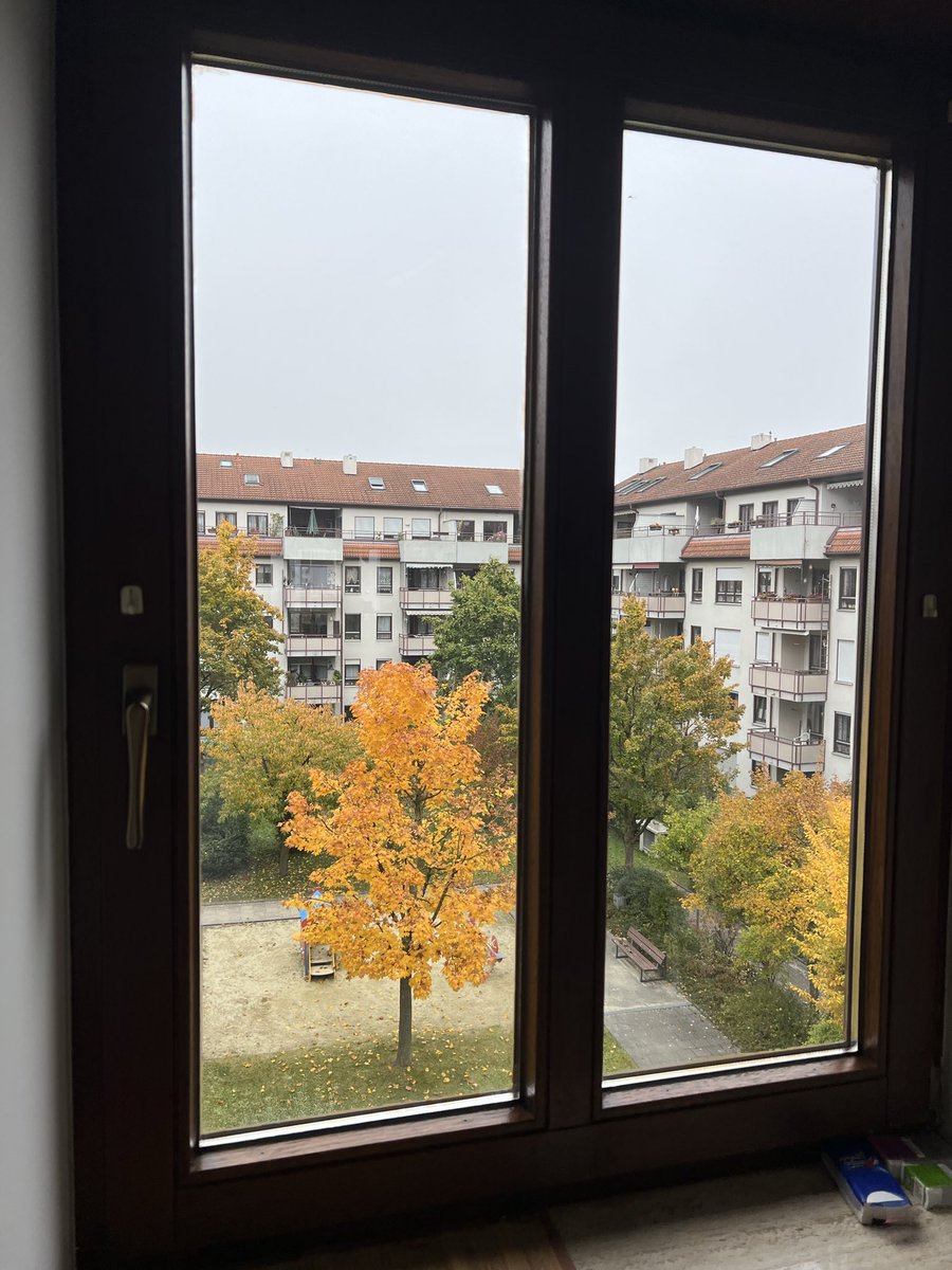 У меня тут окно 8к подъехало х)
Ненавижу мыть окна, собиралась тыщу лет, а помыла все за 45 минут 👀