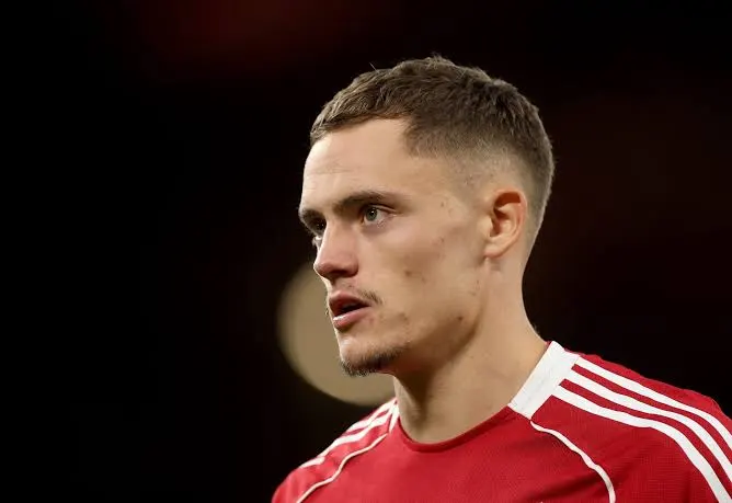 FlorianFocus's tweet image. Current Leverkusen coach kasper Hjulmand about Wirtz:

"Come on, he's only just arrived there. Believe me, he'll prove himself to everyone. Even the experts in England. I'm sure of it,"

"Show me the player who can perform at his best from day one in a new club and a new league.