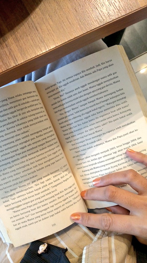 academyarsha's tweet image. #studybuddy too tired to be productive, too guilty to have fun 🐈💤