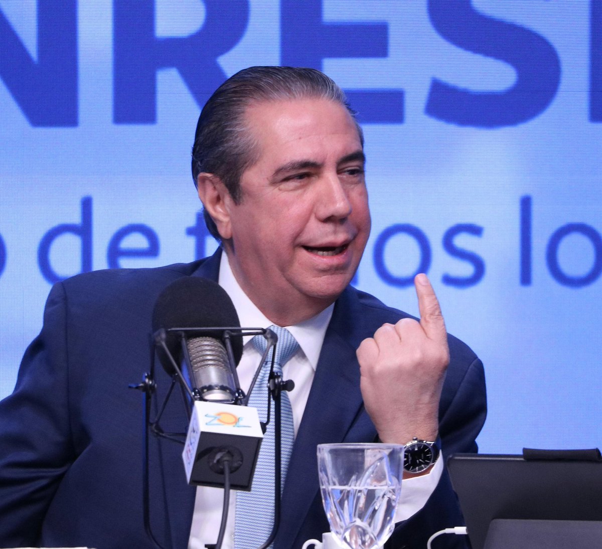 activa_noticia's tweet image. Francisco Javier: “Vamos a conectar al país con más carreteras, más viviendas, más energía y más oportunidades🫠🫠
#FranciscoJavier #FJG #ProgresoParaTodos