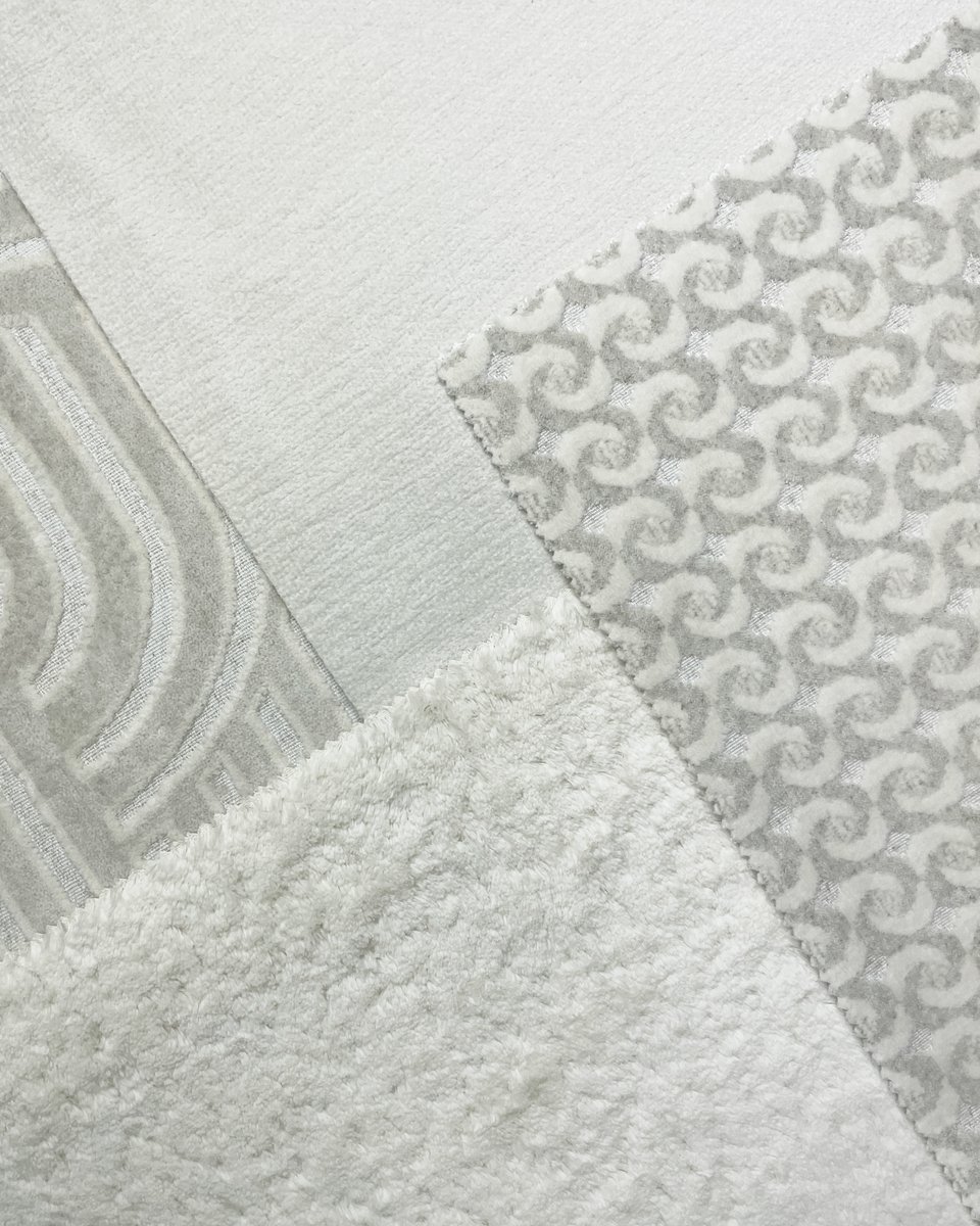 A serene composition of upholstery in soft neutral tones, featuring FRISSON VELVET, MAKÓ VELVET, BELLE ÉPOQUE VELVET, and SANDEMAN EASY CLEAN FR. These fabrics are incredibly soft to the touch, bringing light, elegance and comfort to any space.

aldeco.pt 🤍☁️