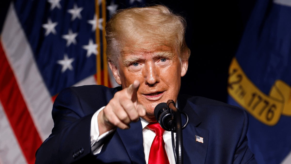 🚨 BREAKING:

🇺🇸 PRESIDENT TRUMP TO GIVE A "BIG" CRYPTO ANNOUNCEMENT TODAY

EXPECT HIGH VOLATILITY!