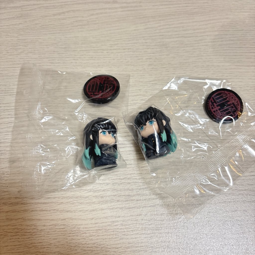 noa_ipp's tweet photo. 【交換】鬼滅の刃 すわらせ隊2

【譲】
すわらせ隊2 無一郎×2

【求】
すわらせ隊2 義勇
すわらせ隊 無限城編 第1章01 義勇
同異種 義勇＞炭治郎

検索からでもお気軽にお声がけください。 https://t.co/4A0WDTZxnE
