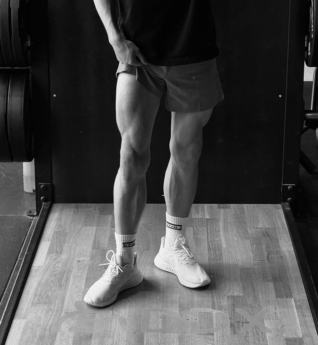 беспокойный 🅴 tweet media