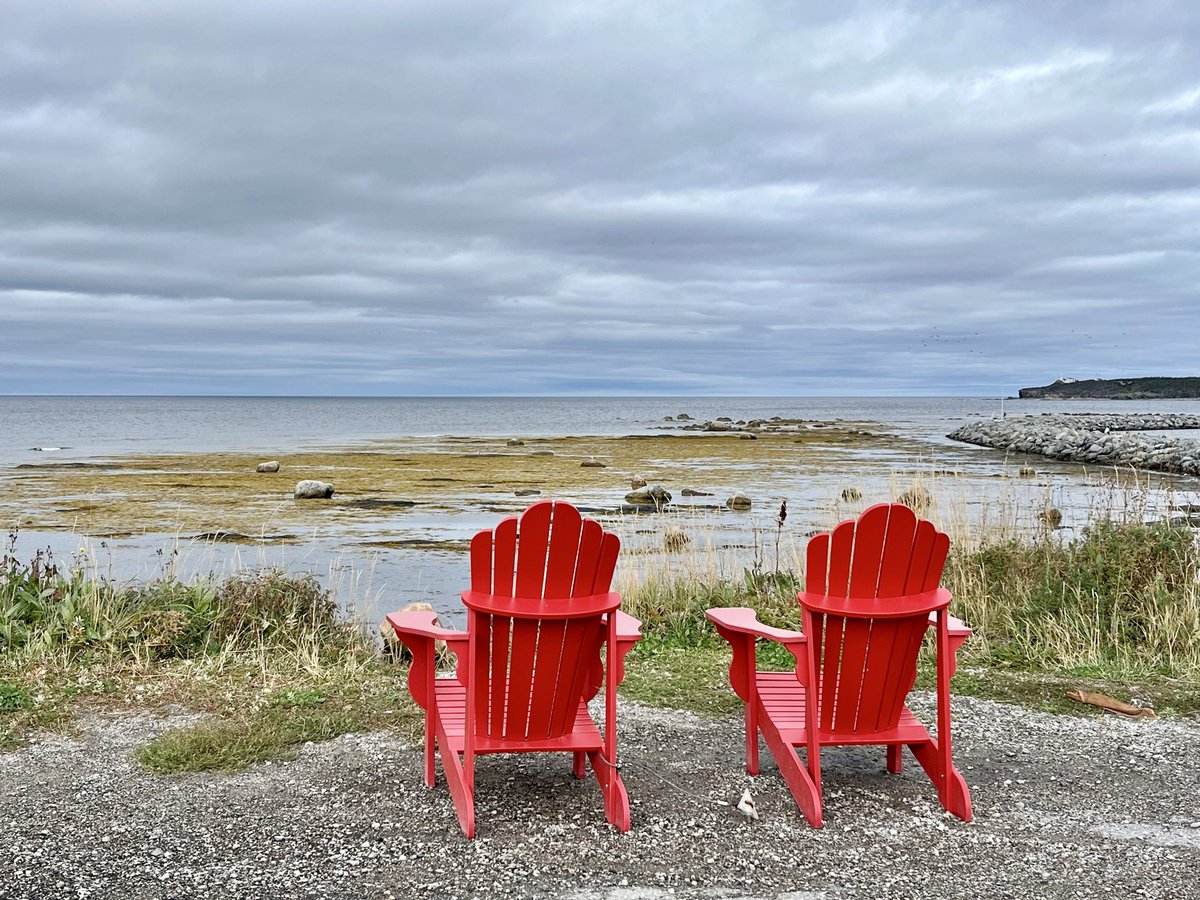 stan_sdcollins's tweet photo. The cool weather is here to stay. Soon these red chairs will be stored away before the snow begins. Some parts of Newfoundland and Labrador have already seen snow. We get at least some here right around Halloween so it could happen and time now in low nighttime temperatures. https://t.co/QAAullrCXW