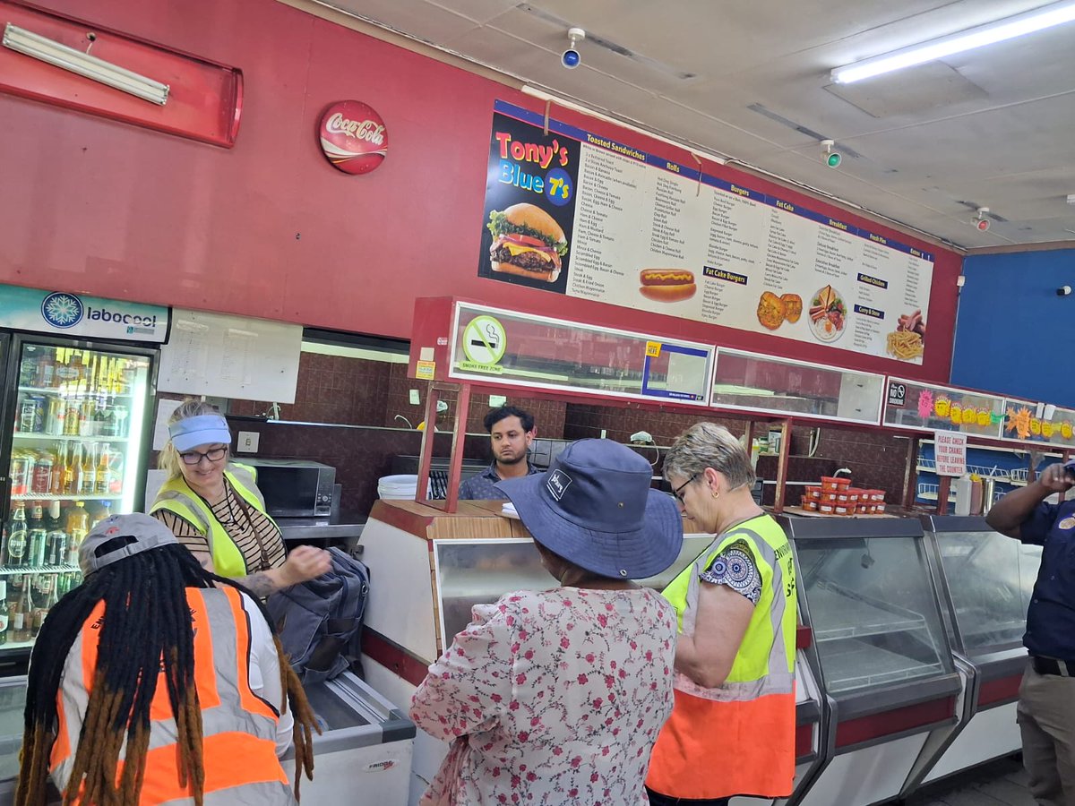 The multidisciplinary by-law enforcement team is conducting inspections in the ward. Non-compliant informal traders and establishments have been issued with citations. <a href="/CityofJoburgZA/">City of Joburg</a> <a href="/CRUM_CoJ/">Citizen Relationship & Urban Management</a>
<a href="/JoburgMPD/">Jo'burg Metro Police Department - JMPD</a> <a href="/DadaMorero/">Executive Mayor of the City Of Joburg</a> #HighImpactServiceDelivery