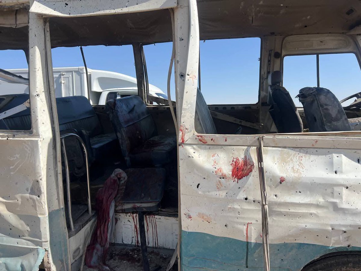 RojavaNetwork's tweet image. A military bus belonging to HTS terrorists was attacked by explosive device on the main road between the cities of Deir ez-Zor and Al-Mayadeen, eastern Deir ez-Zor countryside, killing 4 terrorists and wounding 9 others