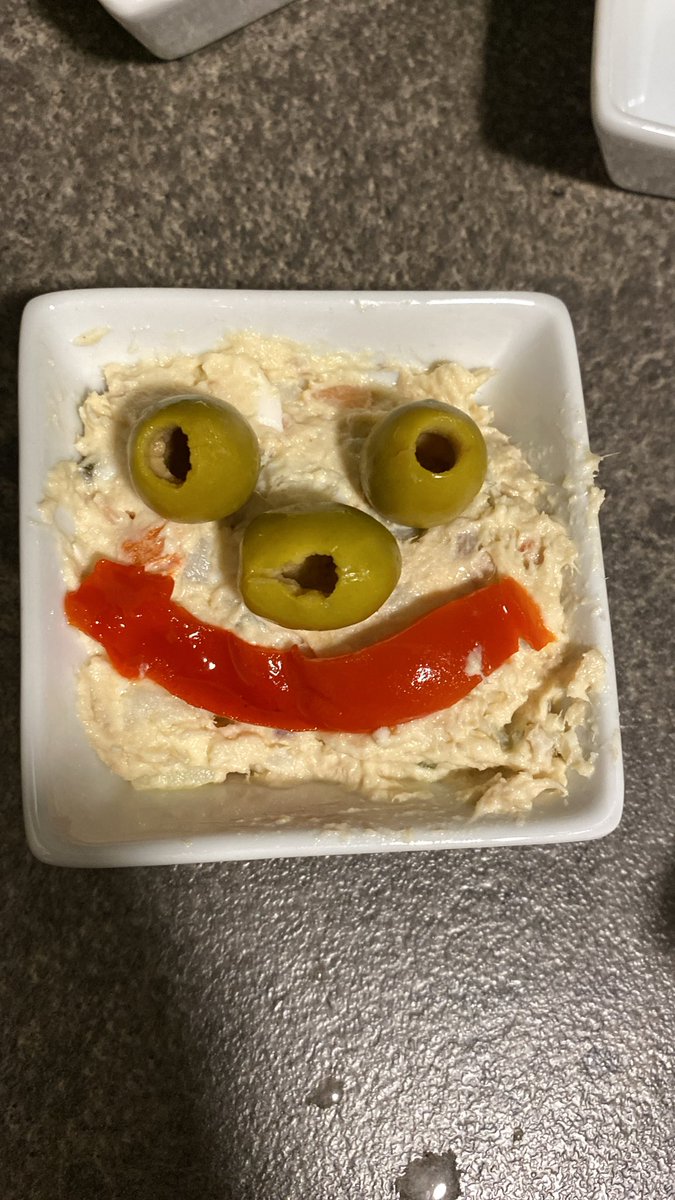 TurboFuchi's tweet image. El pincho de hoy es: ensaladilla rafador
