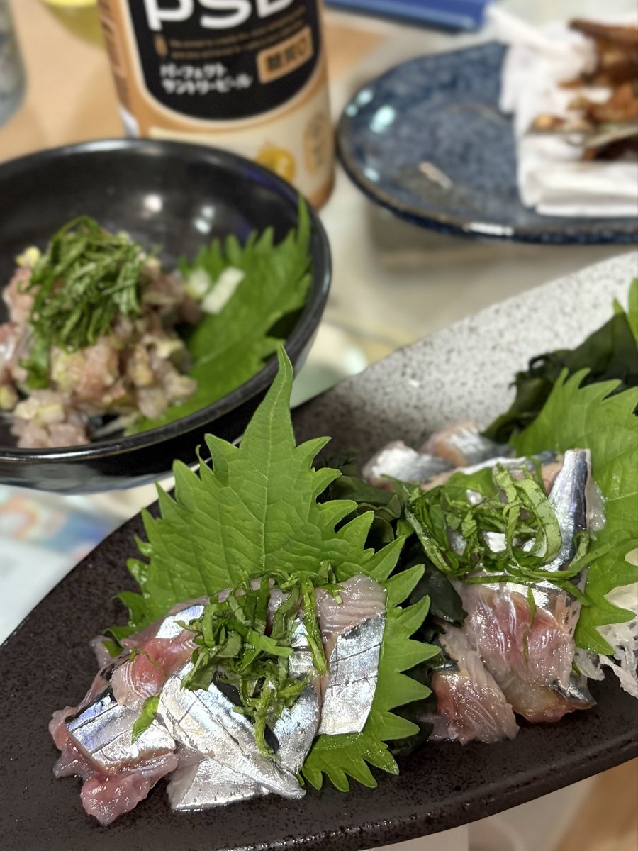 久しぶりに🐟捌いたらズタズタになった_(:3 ｣∠)_
生さんま🍁🍂見た目悪いけどめーちゃうまい
