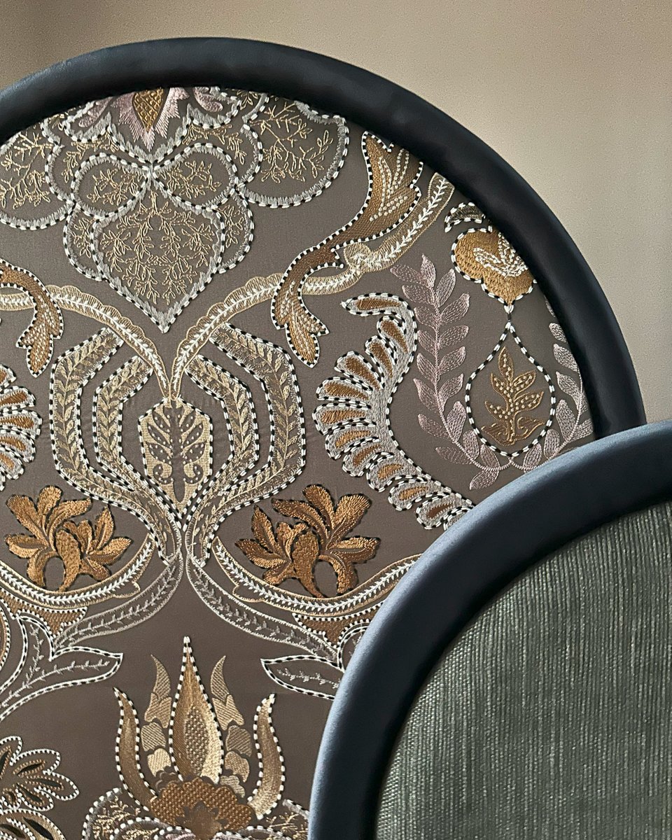 Delicate and modern, FANTAISIE showcases luxurious embroidery on soft cotton satin, blending tradition with contemporary design. This exquisite fabric brings elegance and texture to any upholstery and decorative project.
Find the perfect gray fabric at aldeco.pt 🖤