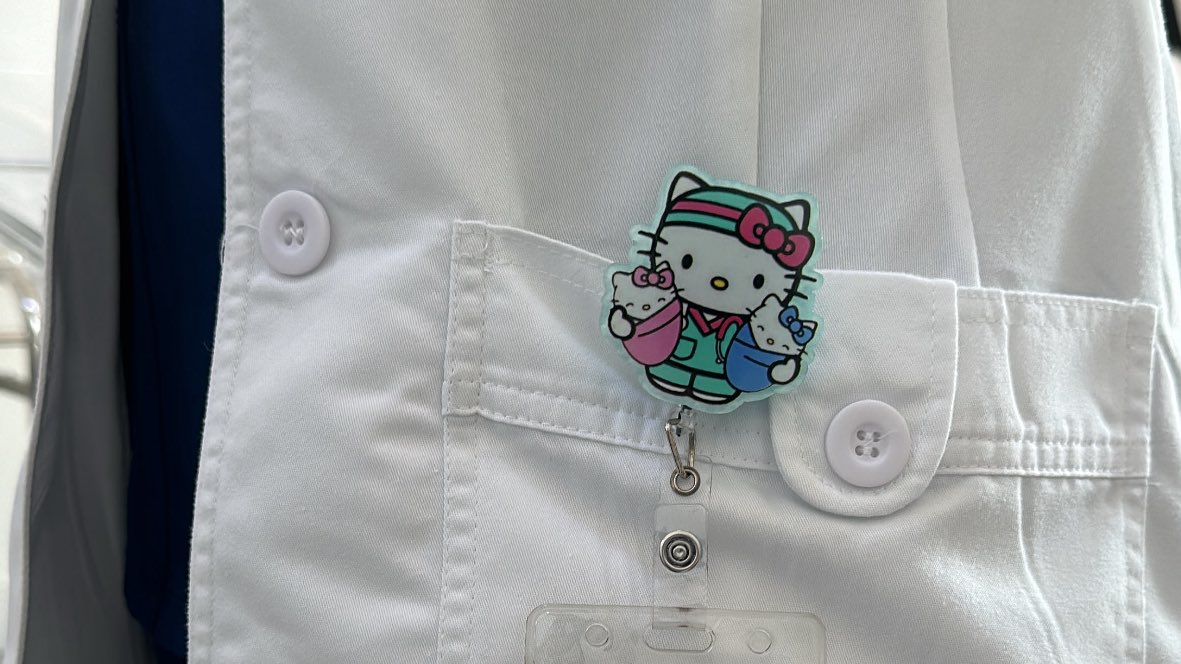 iloaun's tweet image. Feeling so happy to be with all the new mamas and their babies today👩🏻‍🍼🌺