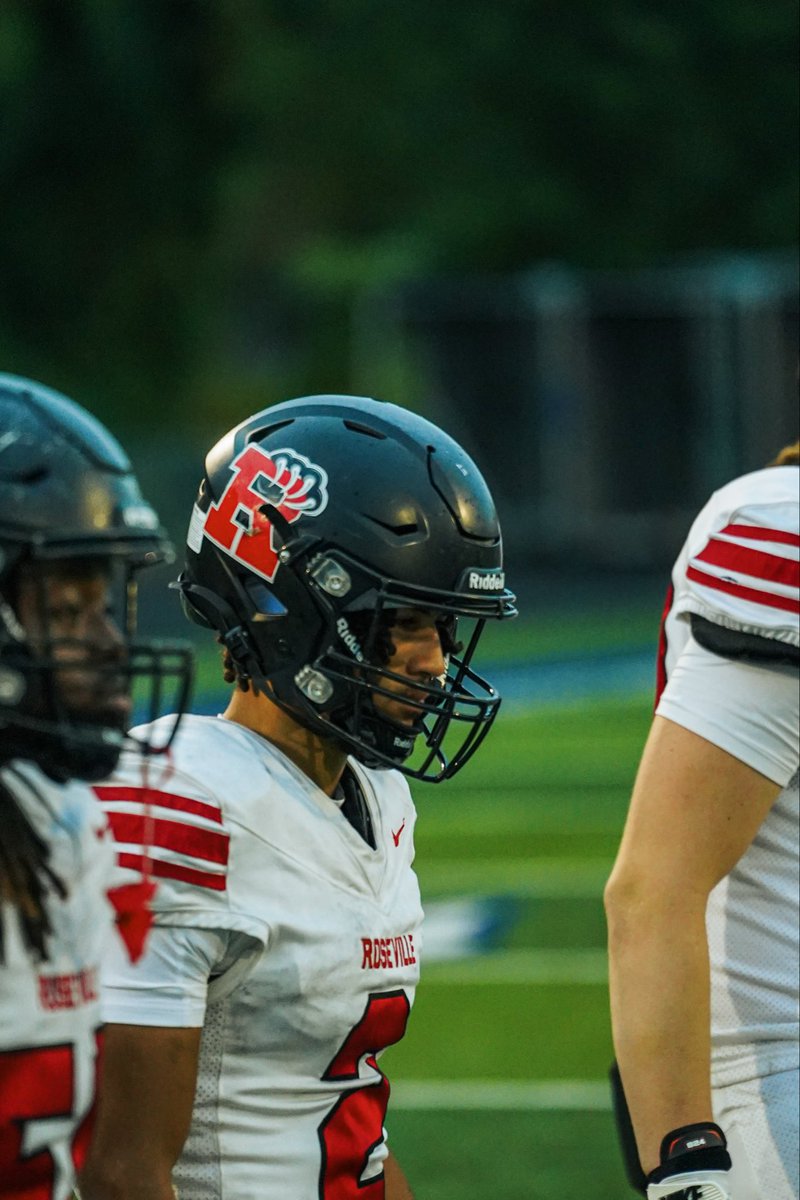 I am thankful for God keeping me healthy and giving me energy to go throughout the day ! <a href="/RVille_Football/">Roseville Football</a> #ThankfulThursday