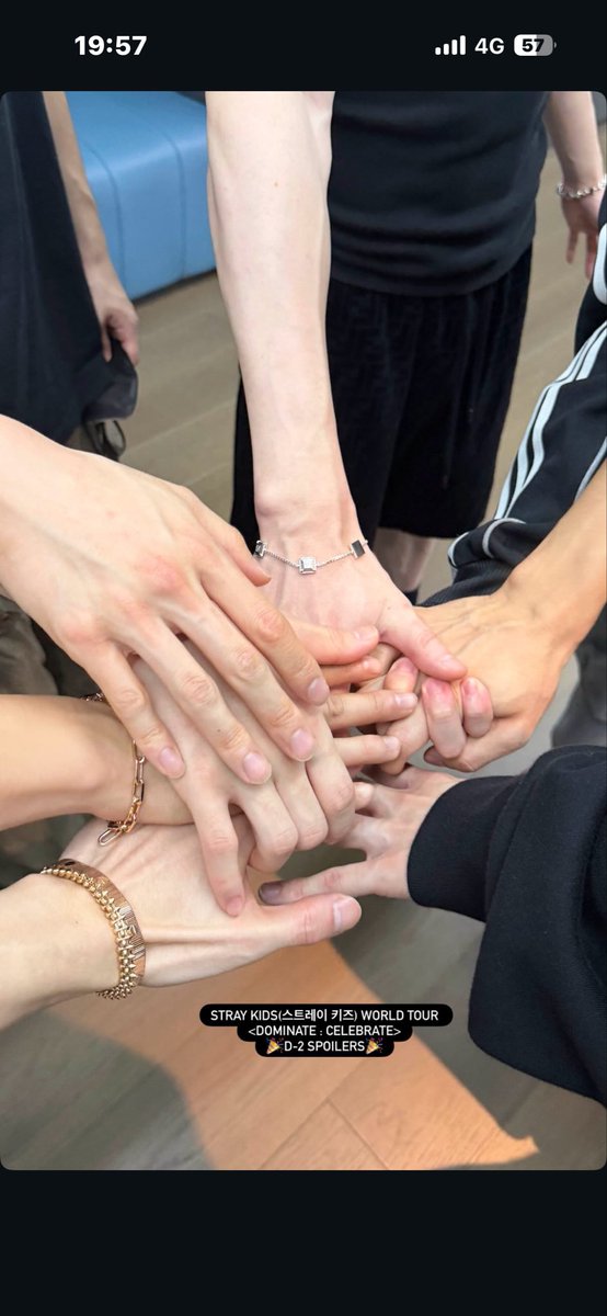 yu_IN_me's tweet photo. ？？ https://t.co/6IkZlrUaNU