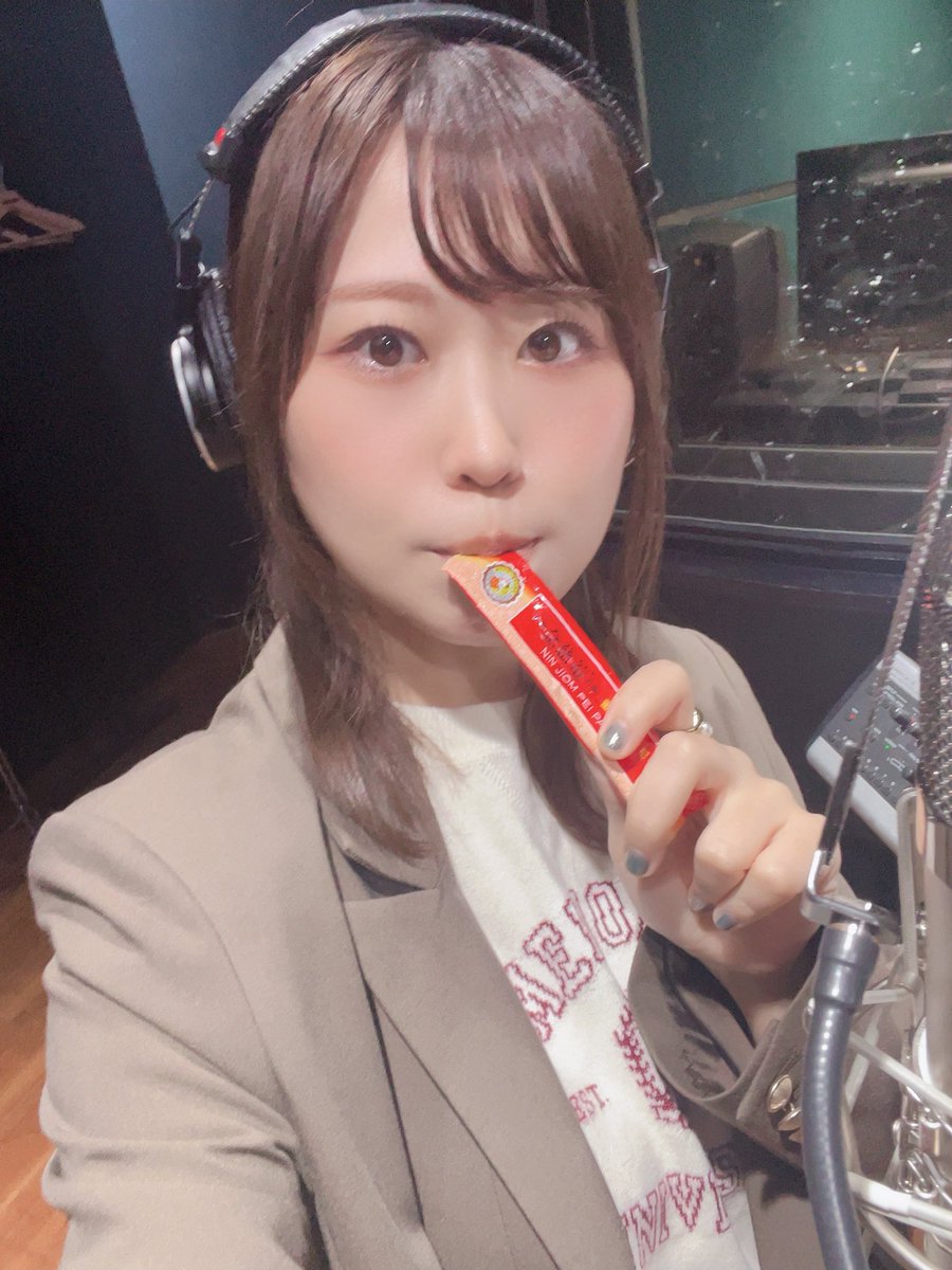 本日は #秋M3 のElymusiaさんRecでした！

朝から性格の違う2曲を収録させていただき、普段1人で録音してるのでディレクションしていただけてすごく嬉しかったし楽しかった〜🥰

皆さまM3当日をお楽しみに❣️

Dokuwakiさんと解散してから写真撮ってない！って気づいたので、ボーカル女子3人組で📸