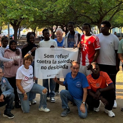 SJDTerresLleida's tweet image. Una activitat que converteix el joc en un espai de trobada: conversa, companyia i vincles que fan xarxa🤝

Hi van participar veïns del barri i joves migrats atesos als pisos del mateix barri. 

@solidaritatSJD 

#TrencaLaSoledat #SoledatNoDesitjada