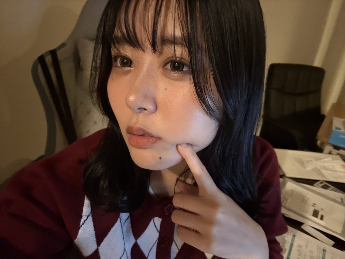 ちひろページ ちひろ@すっぴん無加工でnoteを書く人 (@17chipilive) / X