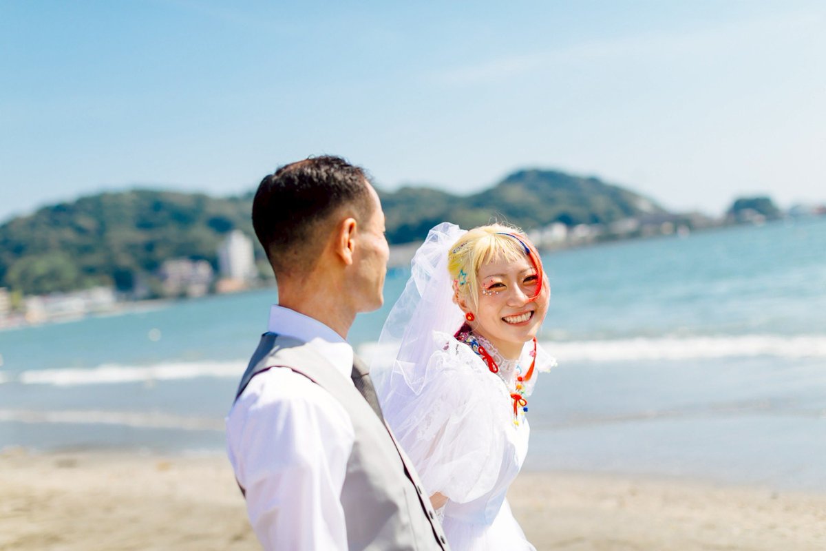 Tnaka_genshoku's tweet image. 🌈💐ご報告💐🌈

私事で恐縮ですが、この度Tnakaとフジタダイス ケは結婚いたしました。

活動は変わらず続けていきますので、今後ともよろしくお願いいたします。

皆さまに直接感謝をお伝えしたく、1/31に結婚記念イベントを開催いたします。
お気軽にお越しいただけましたら幸いです。