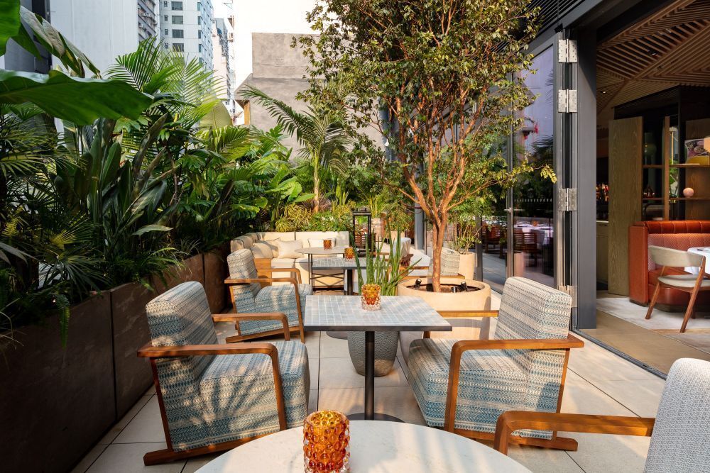 Abode2 (@abodetwo) on Twitter photo Big news! The Hari Hong Kong has been ranked #3 in the Top 10 Hotels in Hong Kong & Macau by Condé Nast Traveller’s Readers’ Choice Awards 2025! 
We recently ran a giveaway to stay there — now officially one of Asia’s best!
#TheHariHongKong #LuxuryTravel #CondéNastTraveller Big news! The Hari Hong Kong has been ranked #3 in the Top 10 Hotels in Hong Kong & Macau by Condé Nast Traveller’s Readers’ Choice Awards 2025! 
We recently ran a giveaway to stay there — now officially one of Asia’s best!
#TheHariHongKong #LuxuryTravel #CondéNastTraveller
