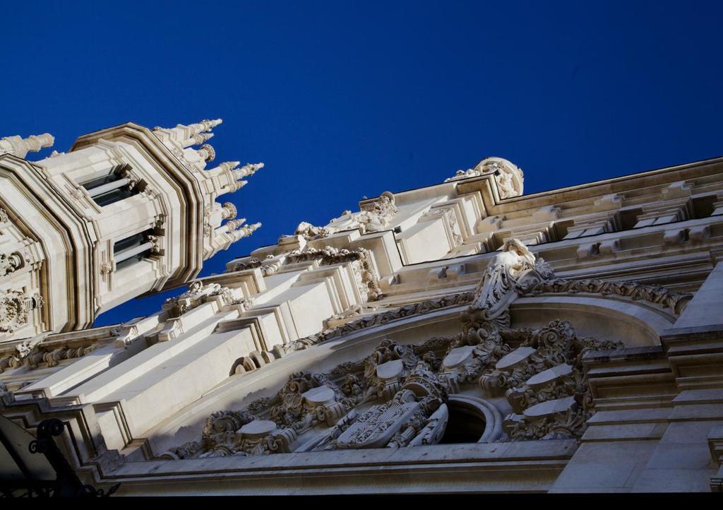 La luz de Madrid nos guía por la Historia de la capital".  Comienza el curso "Barrio de los Jerónimos. Salón del Prado. El paseo de los sentidos"
#ISMIE #IF_CMadrid <a href="/Paisajedela_Luz/">PaisajedelaLuzOficial</a>
