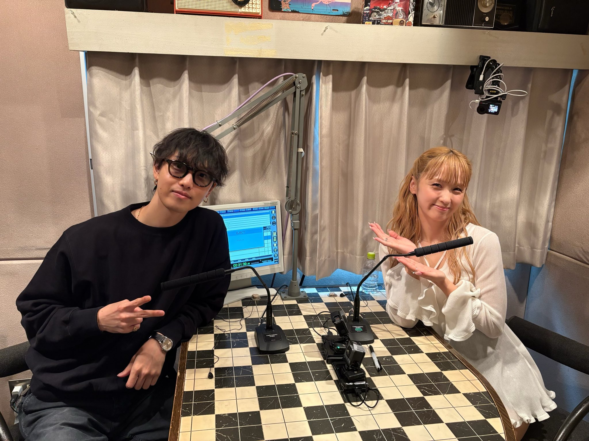 FANTASTICS 世界 世界 | ARTIST | LDH - LOVE + DREAM + HAPPINESS TO THE WORLD -