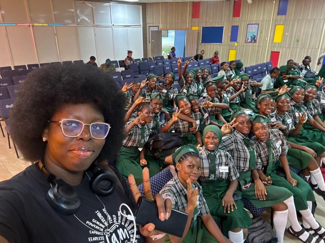 Dedonmerciy's tweet image. With the title of Chief Volunteer assigned to me, 

I&apos;m here to cordially give my appreciation to everyone involved in making yesterday&apos;s event a huge success.

Thank you @GPennyFoods @CILEASINGPLC @followlasg for giving us the opportunity to impact girls in government schools.…