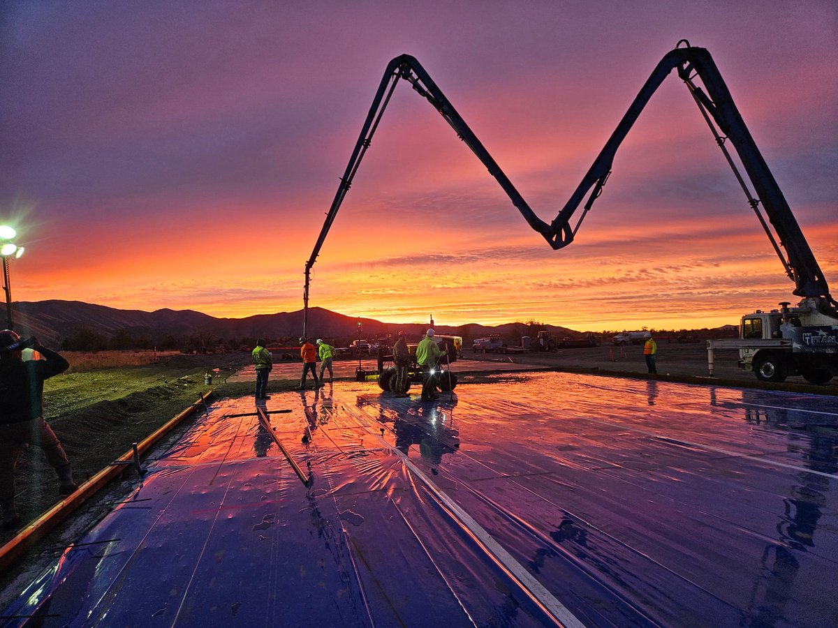 Ligchine tweet media