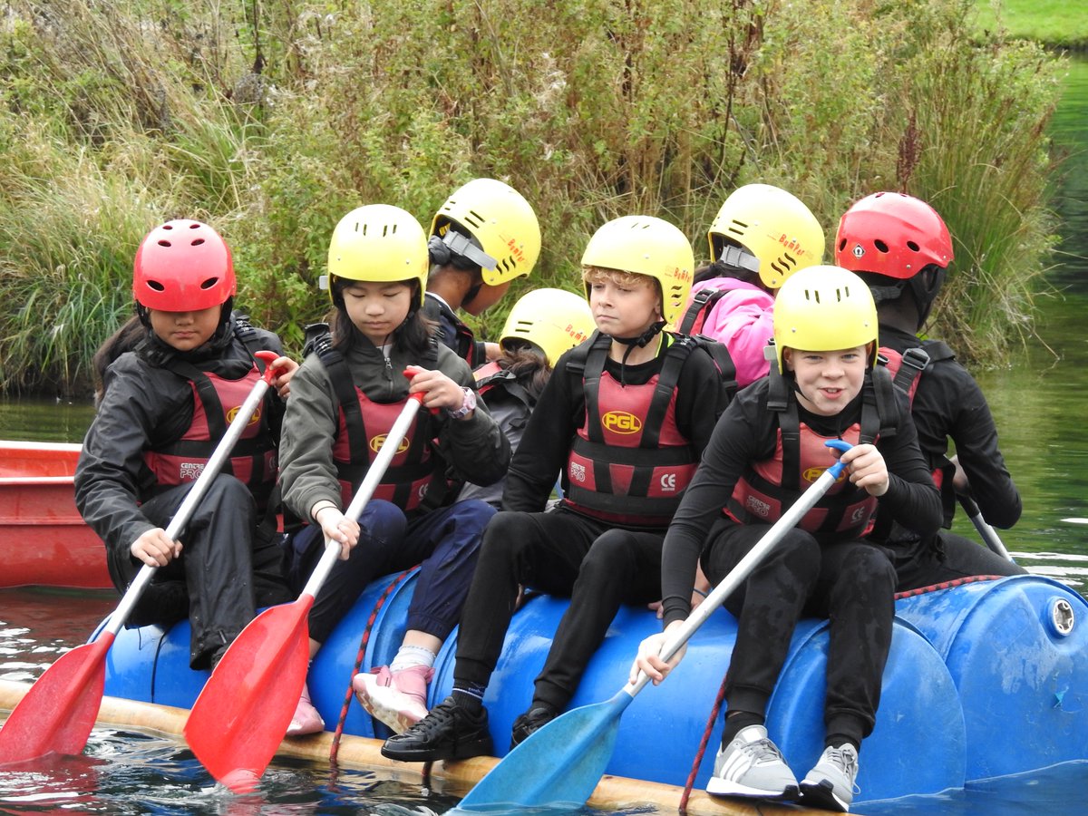 Rafting for group 1 this morning! Superb resilience and collaboration. #PalmerPowers