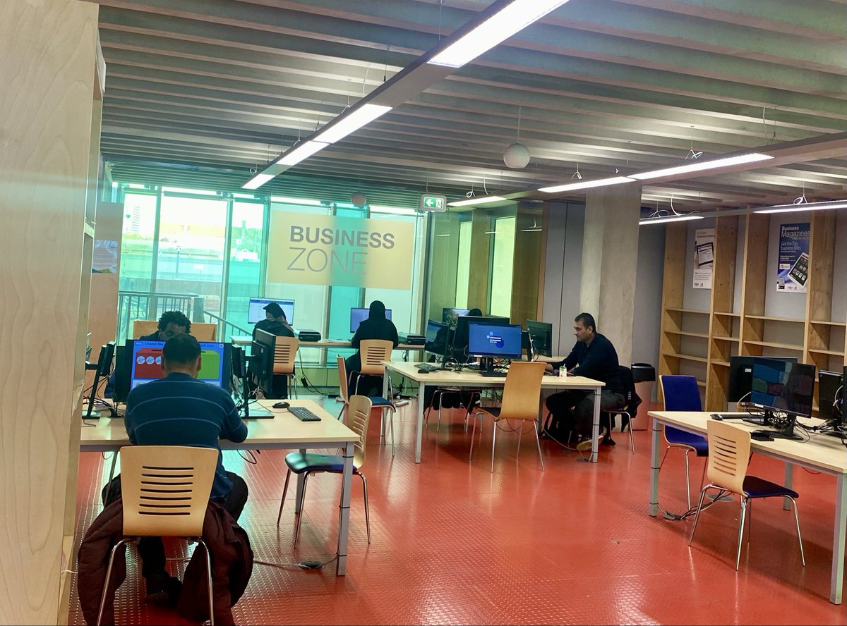 NatashaIWrites's tweet image. 📢 The Surfing Space @ideastores Whitechapel has moved to the 1st floor. This change has created a quieter, dedicated study area on the 3rd floor. Come explore the new setup! 💻📚 #IdeaStore #StudySpace #Whitechapel