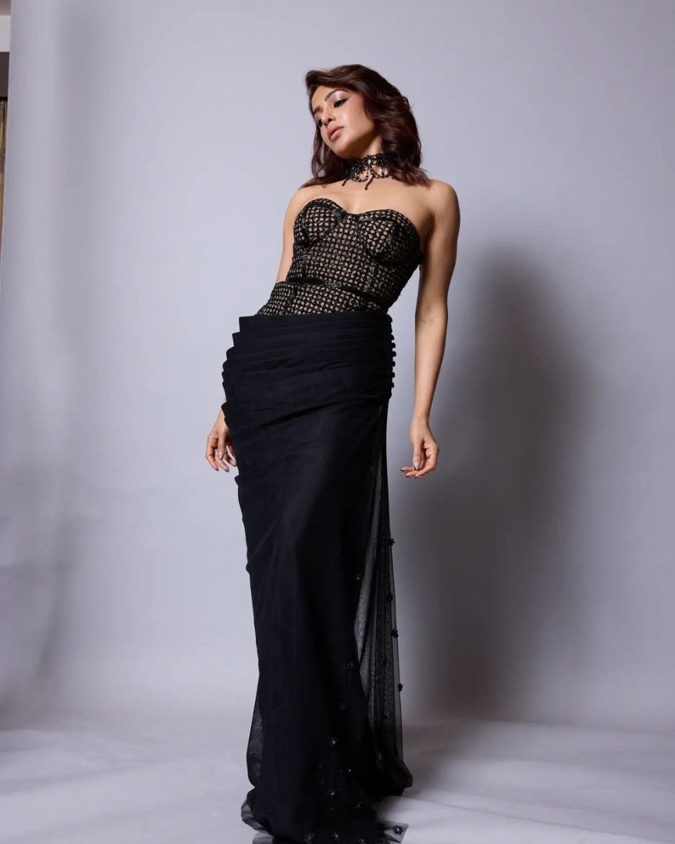 sakhi21F's tweet image. Heroine 🕷️                                 Fangirl ♠️