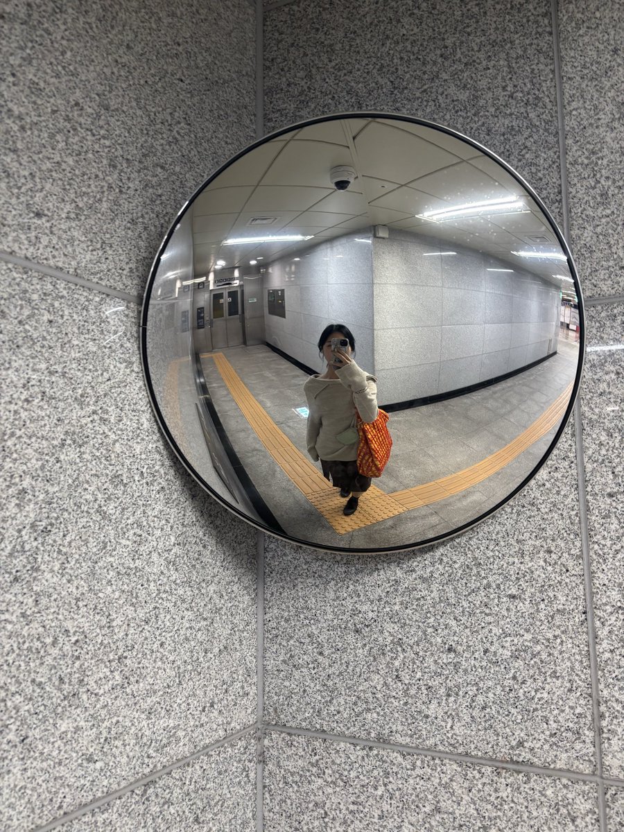 pogsdiary's tweet image. 유후