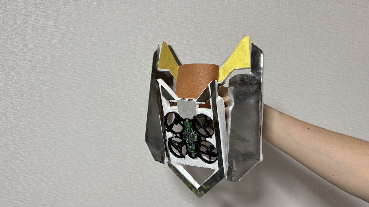 盾が完成しました。このあと動画を撮ります。