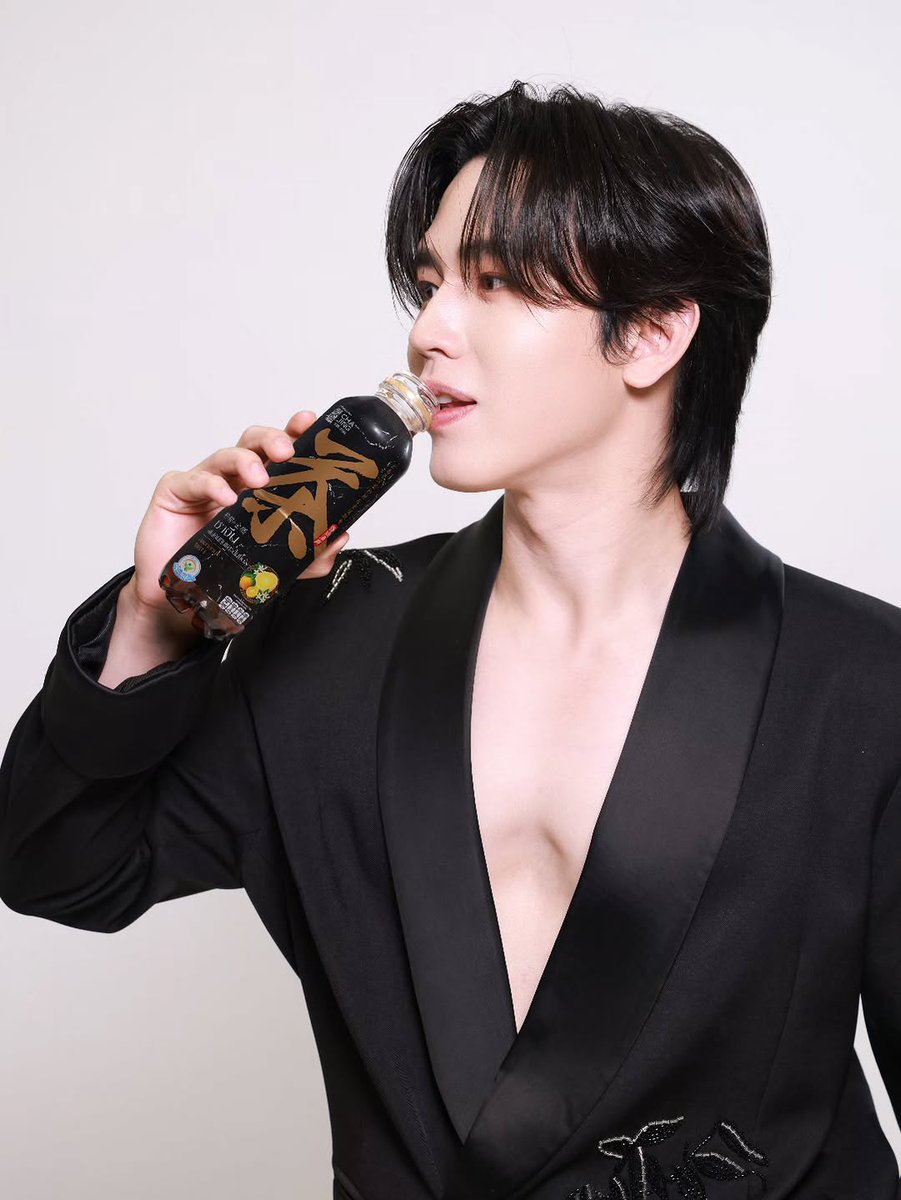 ชาจีนชาจิง หล่อจิงจิง เริ่ดเลยล่ะ 🫖
#Tawan_V #Newwiee #TayNew
#เตนิว #CHAJING #ชาจิงชาจีน