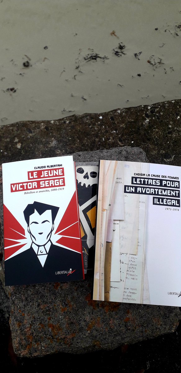 Montag33776628's tweet photo. Ai topé les deux p'tits nouveaux de chez @LibertaliaLivre à paraître demain tout partout !
" Le jeune Victor Serge "
Rébellion et anarchie, 1890-1919
"Lettres pour un avortement illégal"
1971-1974
Choisir la cause des femmes.
Chouettes lectures en perspective! https://t.co/6bEHtjAWQ0