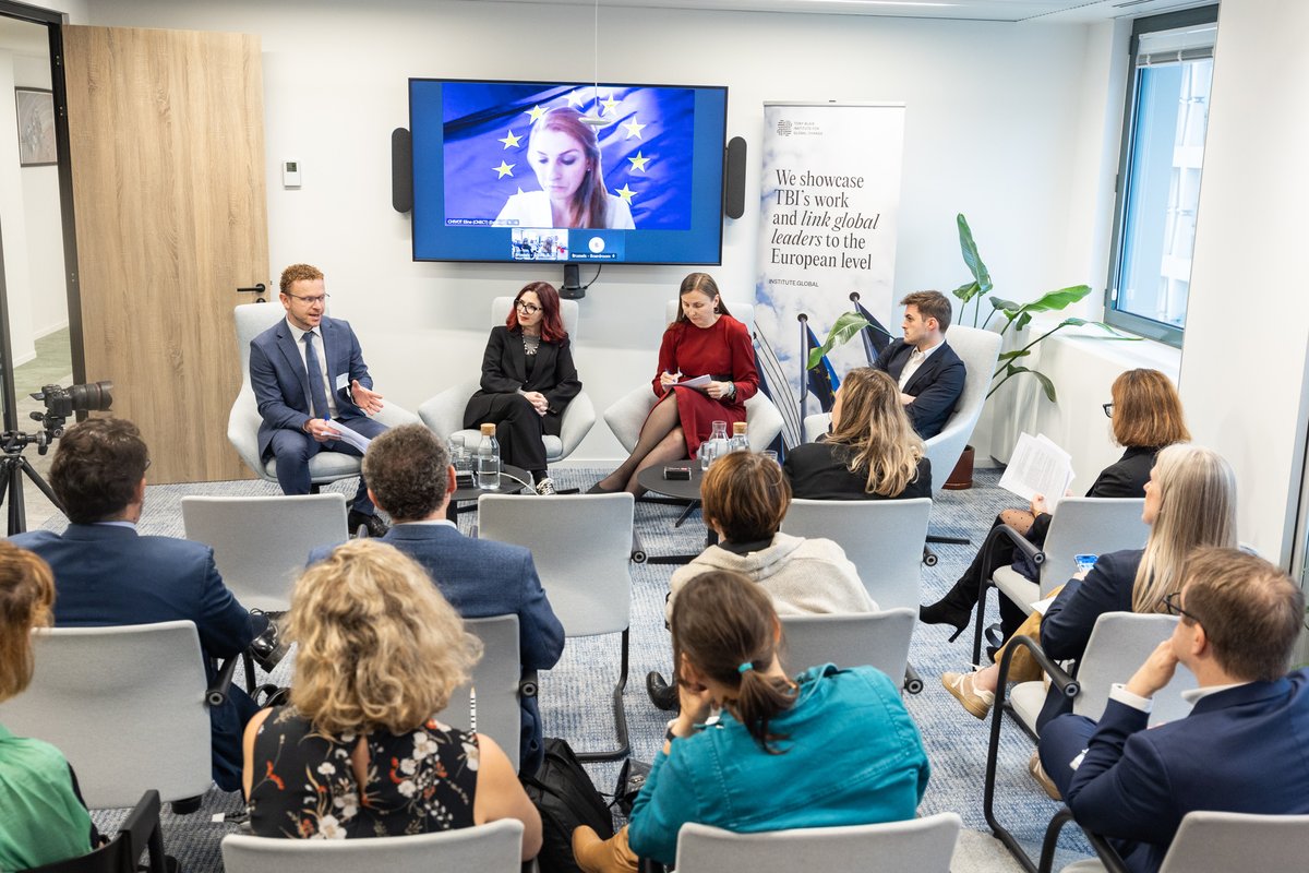InstituteGC's tweet photo. Yesterday in #Brussels, TBI convened leaders from the public and private sectors to explore the future of digital ID in #Europe.

Hosted by TBI’s @BarbaraUbaldi and @YiaThe, the discussion explored interoperability, governance &amp; global alignment. https://t.co/Q6ZXaAlZql