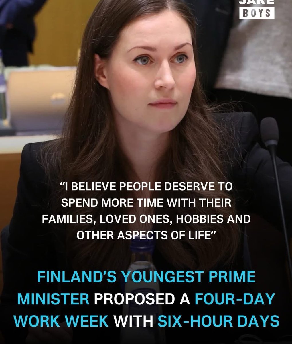 Οικογένεια; Χόμπι; Άλλες πτυχές της ζωής; Τι λέει αυτή, κυρία Κεραμέως μου. Αφού εσάς οι άνθρωποι σας παρακαλάνε για 13ωρο.