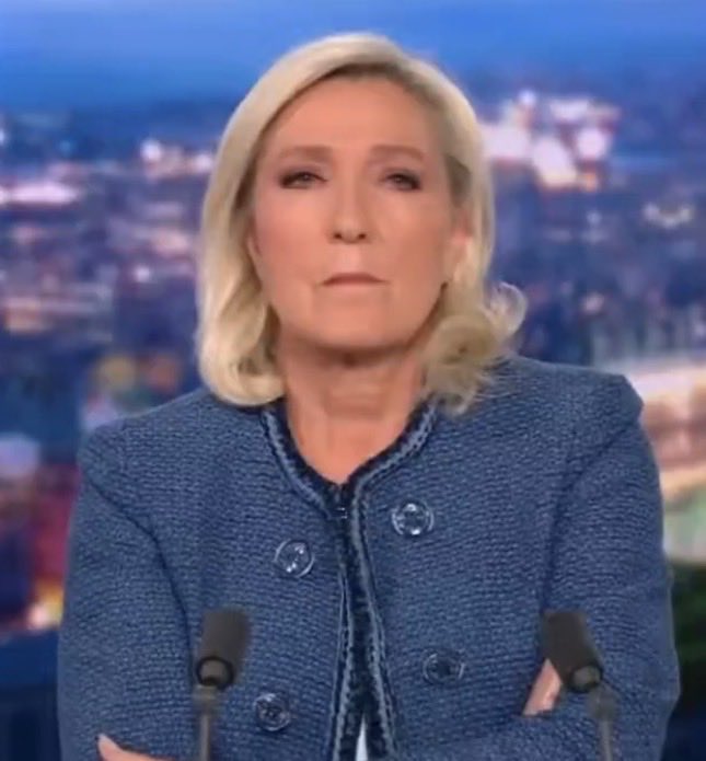 ma sœur a mis mon parfum sans mon consentement