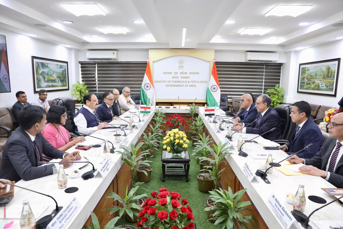 Had a productive meeting with H.E. Badr Abdelatty, Foreign Minister of Egypt. We discussed avenues to enhance cooperation in Fertilisers, Pharmaceuticals, Chemicals and Petrochemicals, aimed at deepening industrial and economic linkages between our two nations.

Both sides