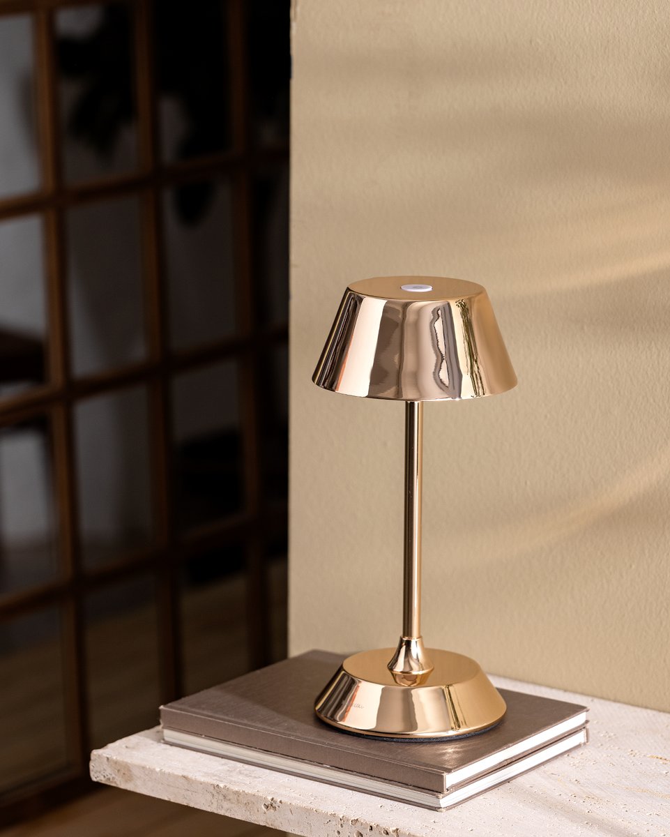 Madame Coco tweet media