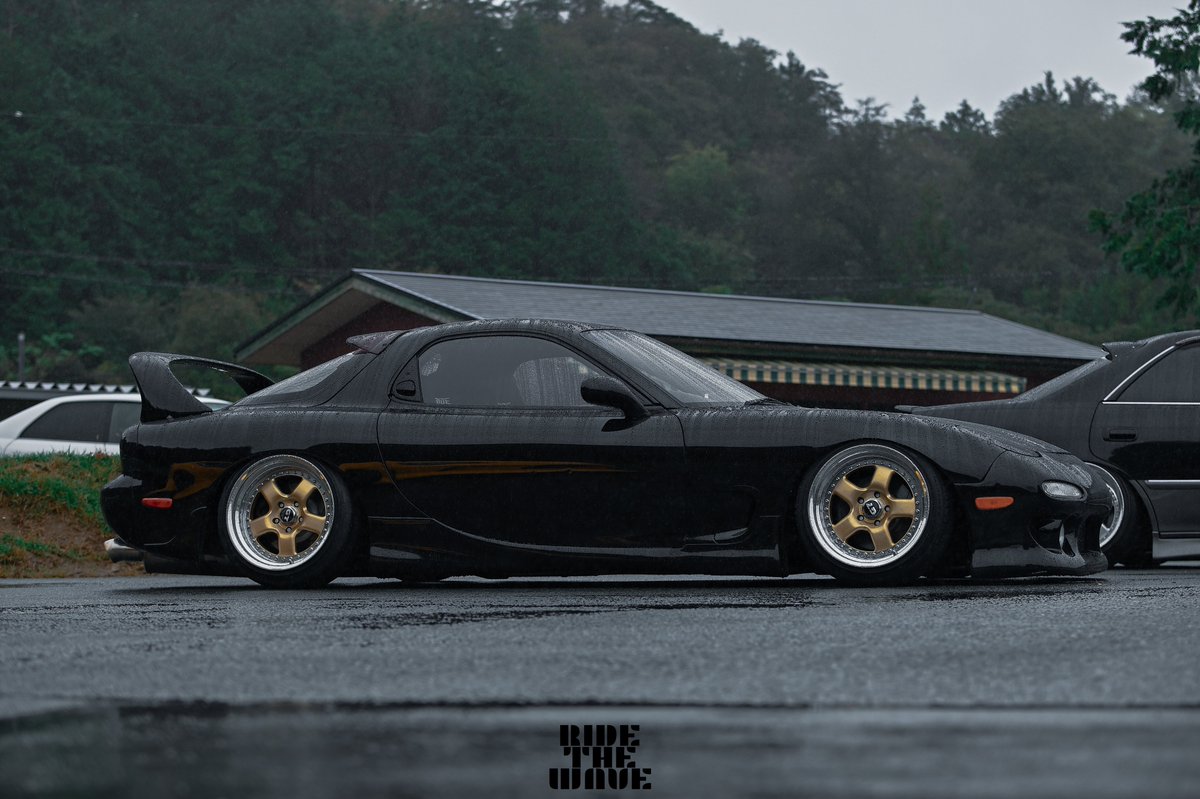 地元のパイセンのFDがカッコよすぎるから見てってください💗
#FD3S
#Reblish
#Reblish走