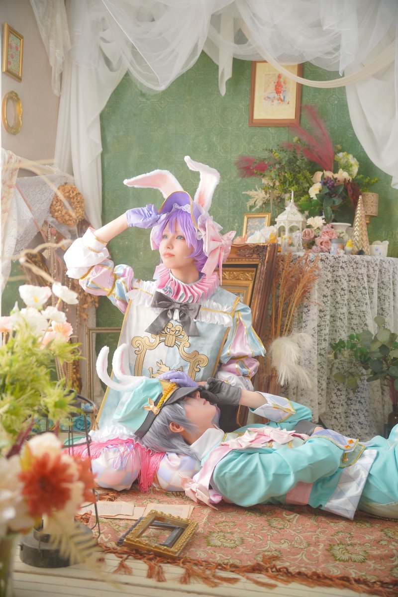 ⚠︎cos twst

　　　　シルバーサン…

　　　　　　　全然起きないなぁ…

📸:<a href="/melochi_23/">中村メロ /melochi</a>