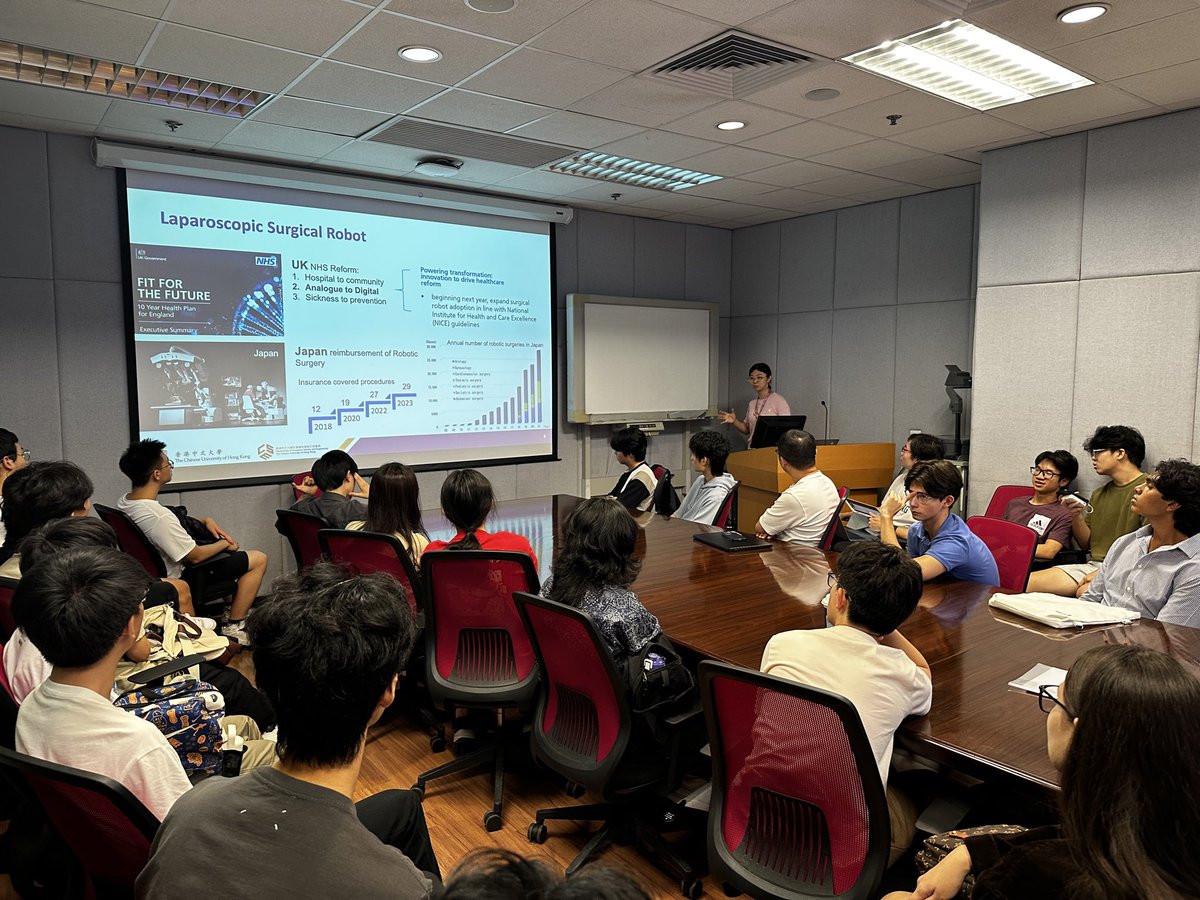 OpenDriveLab's tweet image. Connecting theory with practice! 🧠 That&apos;s a wrap on our insightful field trip! 🤖 

Our students had an amazing day with talks at Huawei HK, a tour of the Hong Kong Science Park, and a lab visit and panel discussion at CUHK. ✨

Thank you to our incredible hosts for welcoming us…