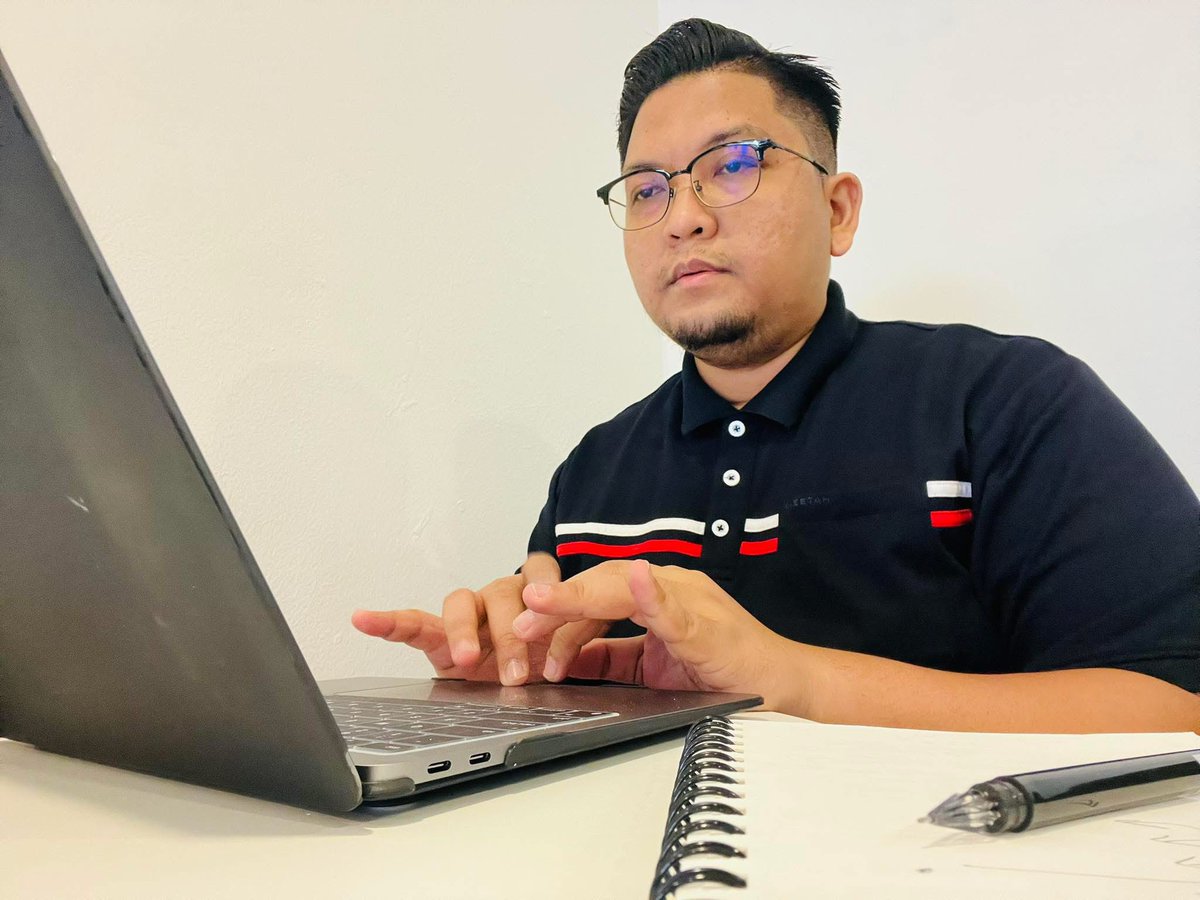 shah_shnetwork's tweet image. “Calm mind. Clear vision. Strong execution.” - Shahrul SH SH Network Media

#AiTraining #Proposal