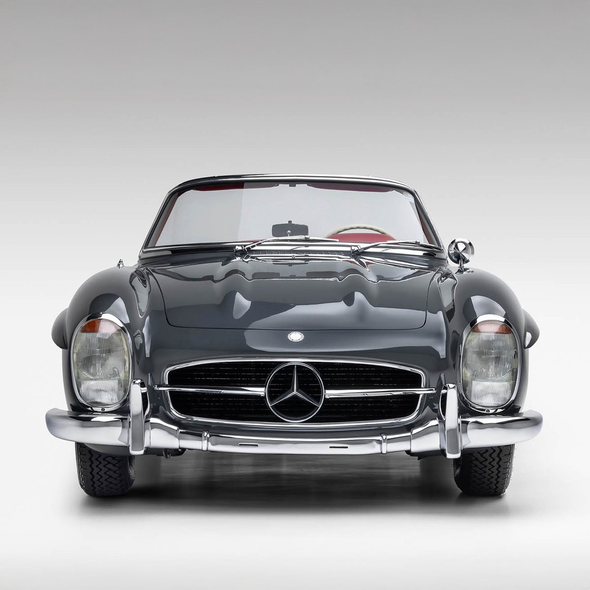 dupontregistry (@dupontregistry) on Twitter photo 1962 Mercedes-Benz 300 SL Roadster is heading to auction!
Learn more: bit.ly/47o54qP 1962 Mercedes-Benz 300 SL Roadster is heading to auction!
Learn more: bit.ly/47o54qP