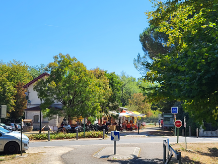 #Velotourism is an opportunity to grow local economies, jobs and disperse #tourism activity. Within the #EU there were an estimated 2.3bn cycle tourism trips in 2018 with an economic value of €44bn. This is linked to half a million jobs - issues explored in my upcoming book.