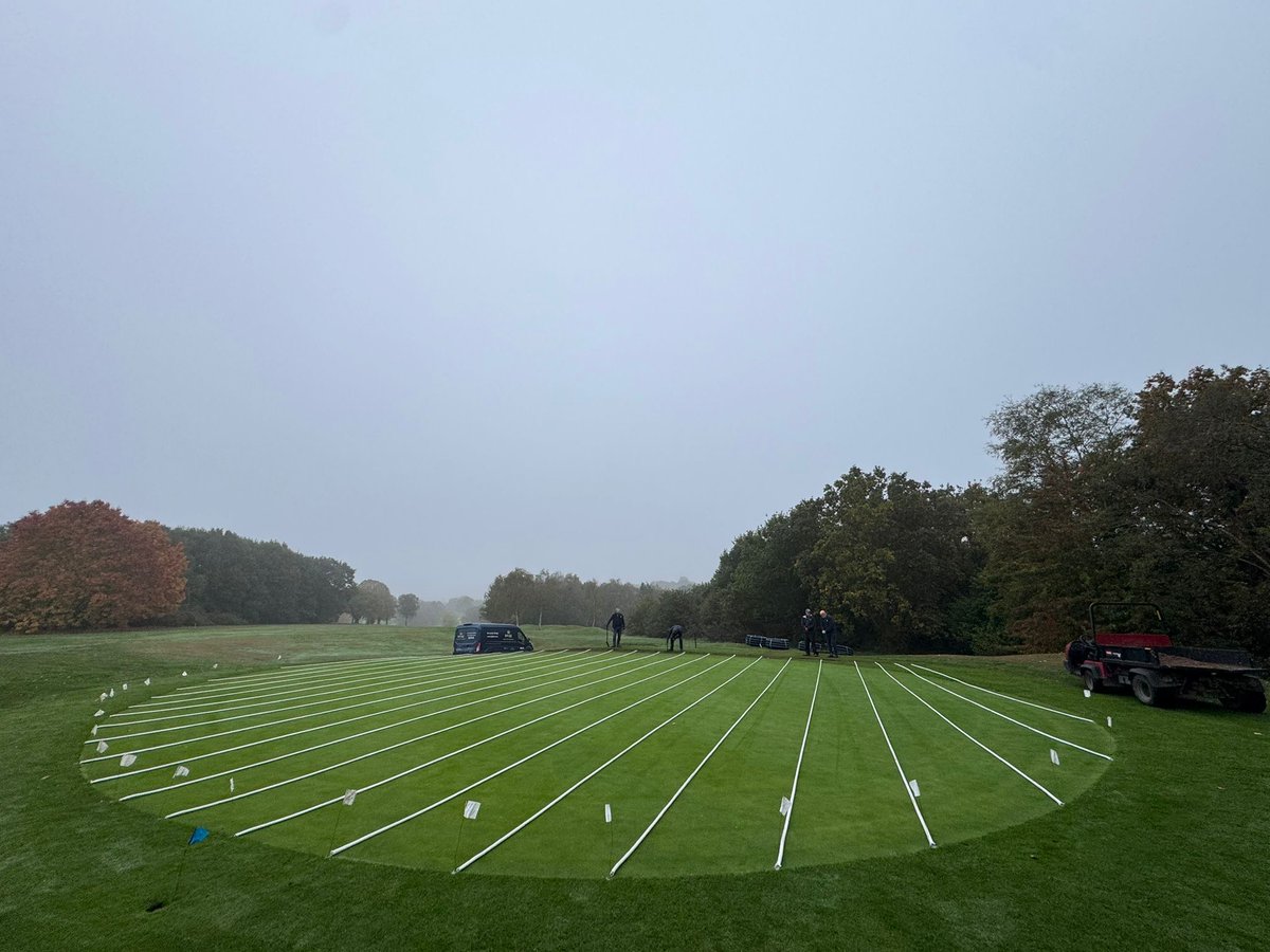 DjukeLtd's tweet photo. Another busy week for the #DJUKE team, started off at Harborne Golf Club installing #HYDROWICK into 4 more greens, so that is now all 18 greens completed with @hydrowick !
#sportsturfdrainage #sportsturfmanagement #sportsturf #turf #golf #greens #drainagemanagement #drainage https://t.co/6cUndo0QNm
