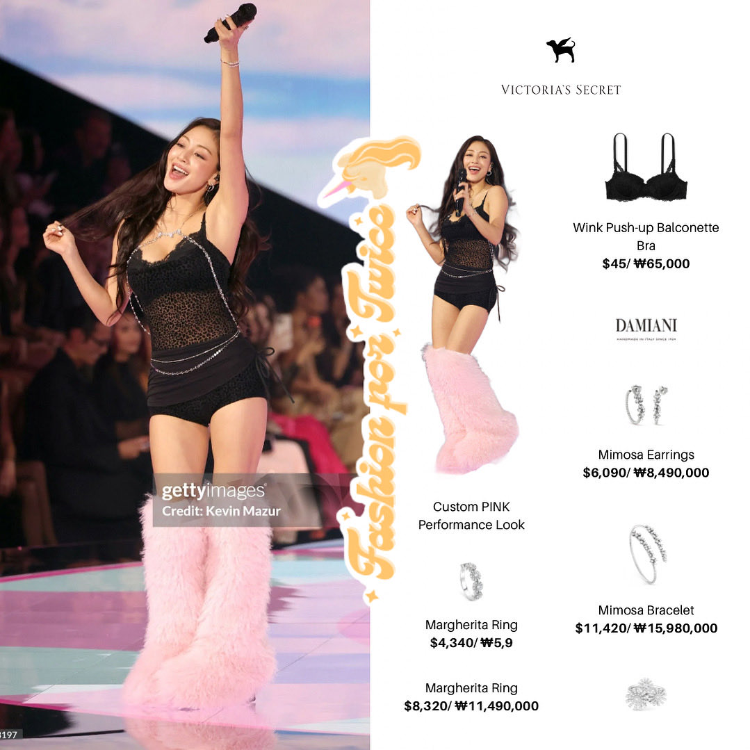 fashionfortwice's tweet image. #TWICE 
•251015• Victoria’s Secret 2025 Fashion Show Performance 🩷🪽

TWICE LIGHTS UP VSFS
#TWICExVictoriasSecret
#VSFashionShow
@JYPETWICE