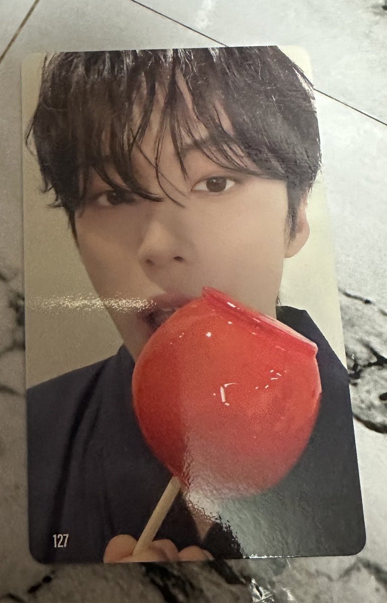 sa____chi tweet media