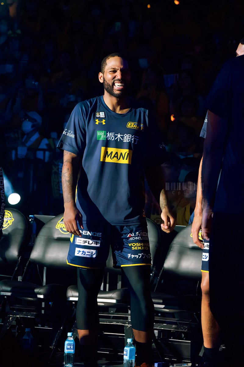 ニッカリニュービルさん😁
