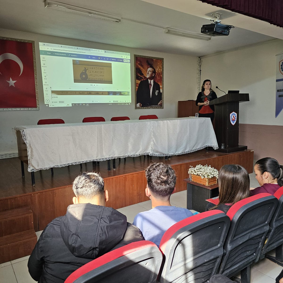 Tweet media one