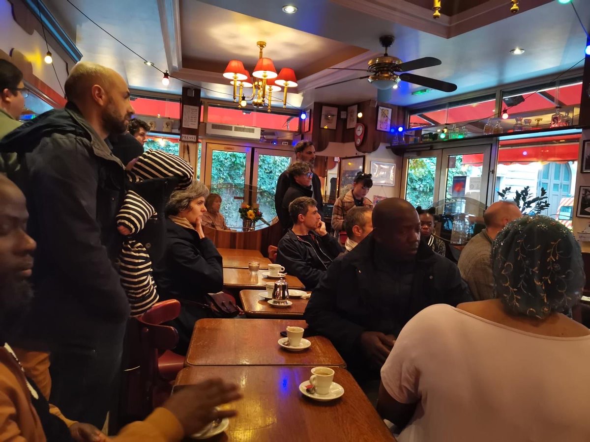 ☕️ Premier café des familles du 10e aujourd’hui pour échanger sur les écoles, la crèche et le quartier Château d’Eau Lancry et notre projet pour le 10e et pour Paris, en présence de notre candidat Emmanuel Grégoire.